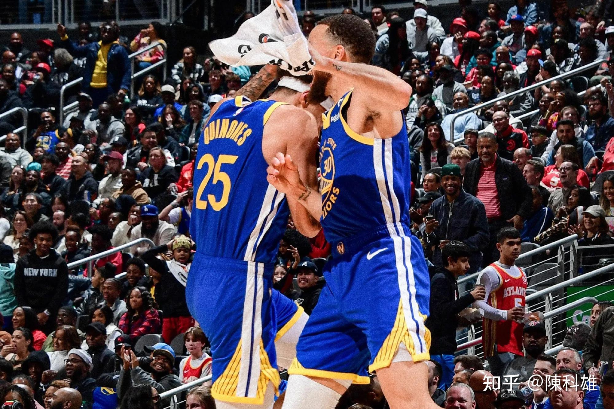 风云突变!多伦多猛龙今晨外线爆发,意大利杯版图或变,引发热议,年轻球员得到机会的简单介绍 风云突变!多伦多猛龙今晨外线爆发,意大利杯版图或变,引发热议,年轻球员得到机会的简单介绍