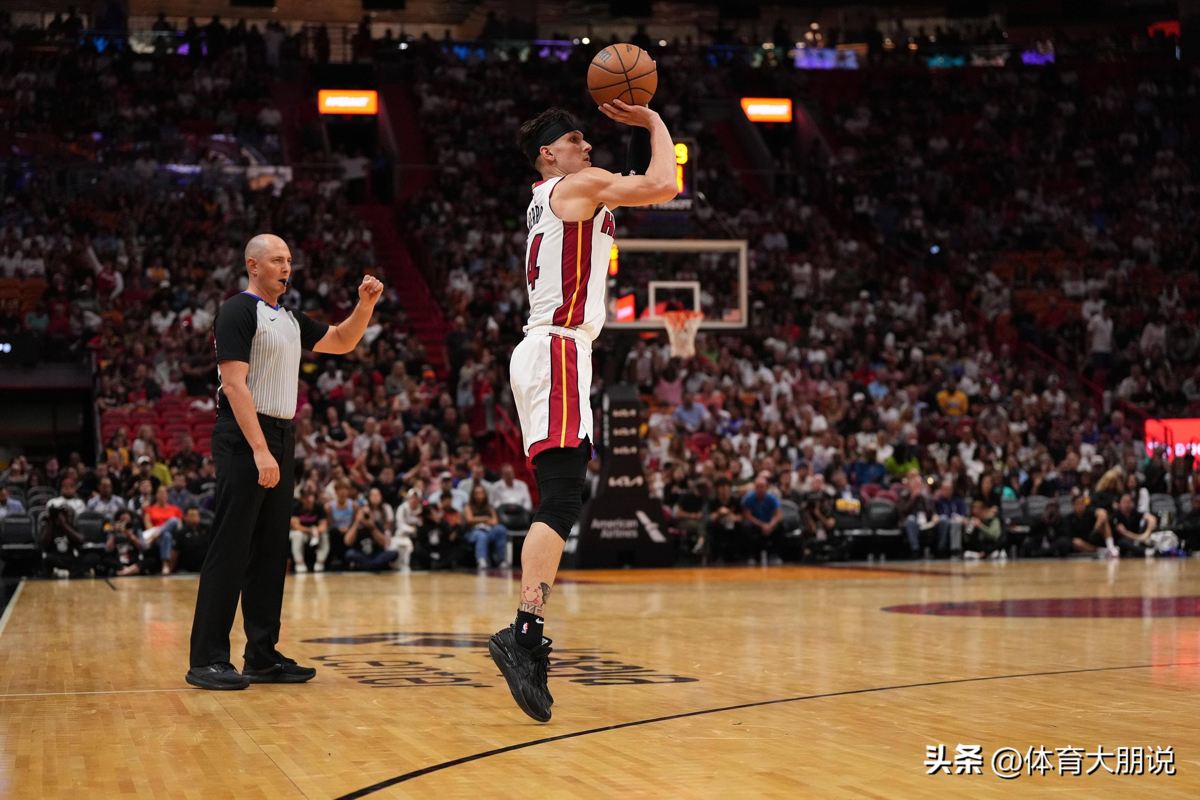 包含今夜底特律活塞备战CBA季后赛，篮板制胜细节曝光，震撼外界，细节决定成败的词条-爱游戏体育官方网站